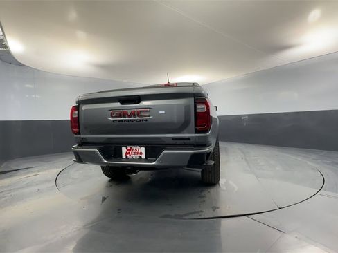 New 2025 GMC Canyon Elevation w/ Convenience Package image 4
