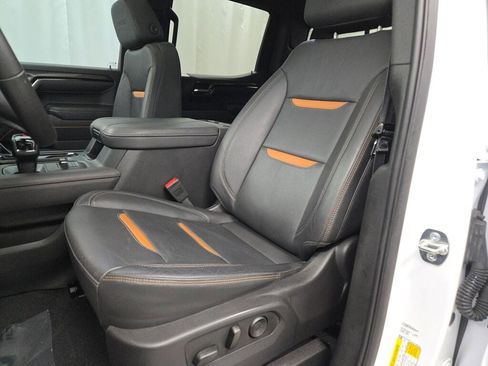 Used 2025 GMC Sierra 1500 AT4 w/ AT4 Premium Package image 26