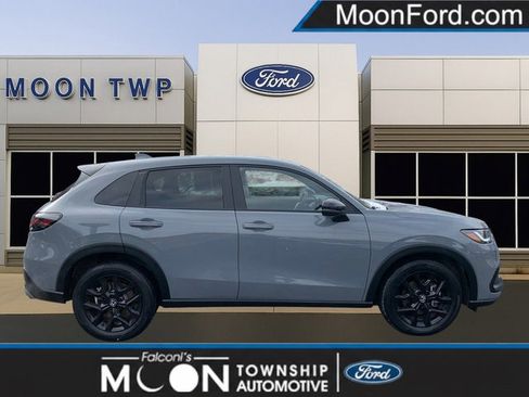 Used 2024 Honda HR-V Sport image 1