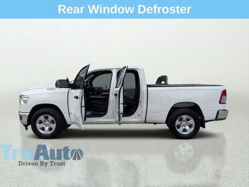 Used 2024 RAM 1500 Big Horn AWD/4WD image 14
