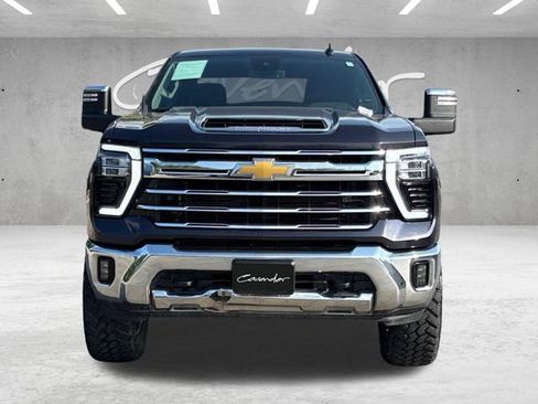 Used 2024 Chevrolet Silverado 2500 LTZ AWD/4WD image 23