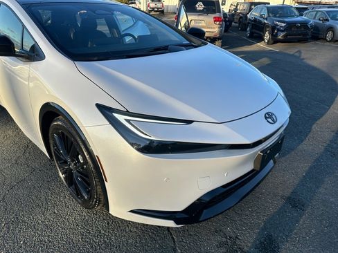 Certified 2026 Toyota Prius Nightshade image 28
