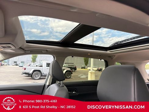 Certified 2024 Nissan Rogue SV w/ SV Premium Package FWD image 27