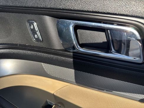 Used 2016 Ford Explorer 4WD image 24