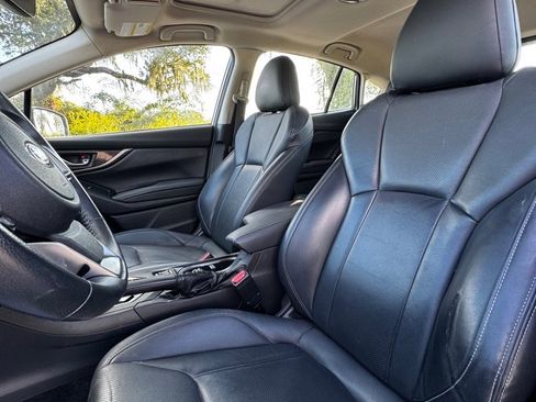 Used 2017 Subaru Impreza 2.0i Limited image 11