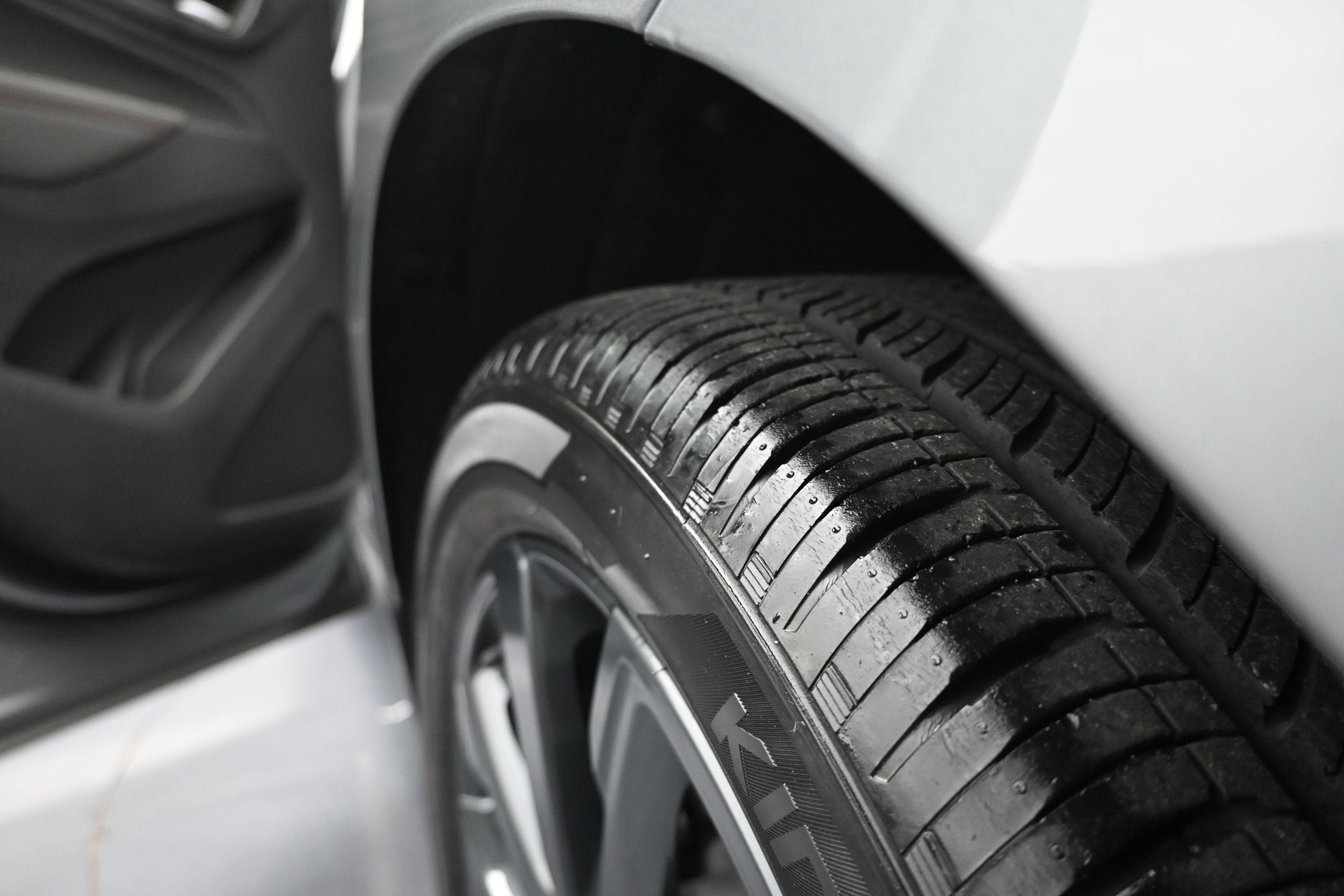Certified 2023 Chevrolet Equinox RS FWD image 36