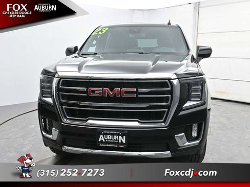 Used 2023 GMC Yukon SLT image 3