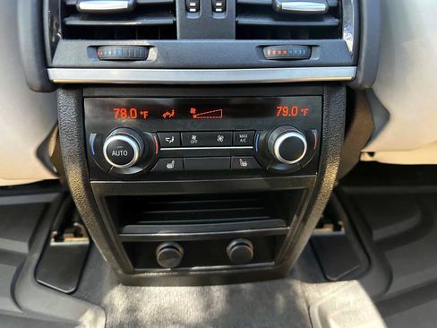 Used 2018 BMW X5 M AWD/4WD image 14