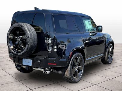 New 2025 Land Rover Defender 90 V8