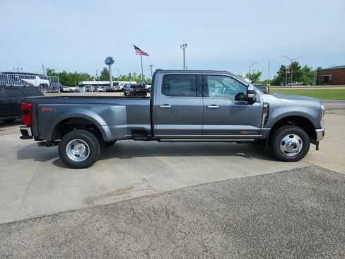 New 2026 Ford F350 Lariat AWD/4WD image 8