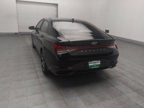 Used 2023 Hyundai Elantra SEL w/ Convenience Package FWD image 5