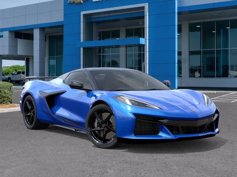 New 2026 Chevrolet Corvette E-Ray w/ Stealth Interior Trim Package AWD/4WD image 7