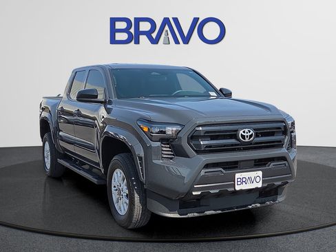 Used 2025 Toyota Tacoma SR RWD image 6