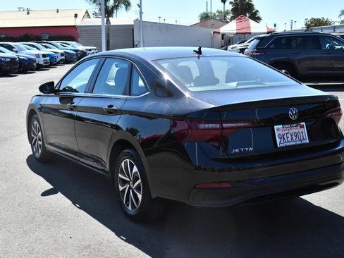 Used 2024 Volkswagen Jetta S FWD image 6