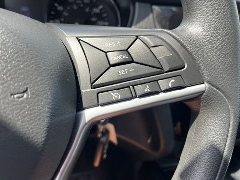 Used 2021 Nissan Rogue Sport S image 15