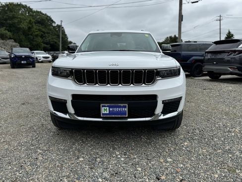 Used 2022 Jeep Grand Cherokee L Limited image 6