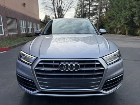 Used 2018 Audi Q5 2.0T Premium image 2