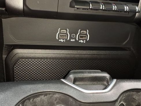 Used 2025 RAM 1500 Big Horn AWD/4WD image 26