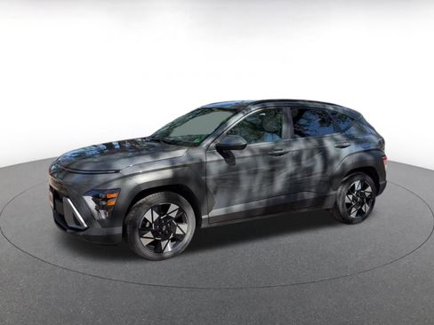 Used 2025 Hyundai Kona SEL image 7