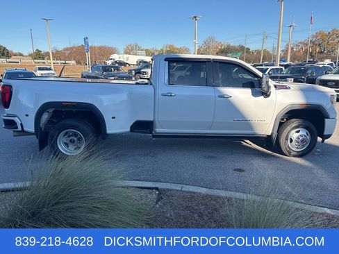 Used 2021 GMC Sierra 3500 Denali w/ Denali Ultimate Package image 6