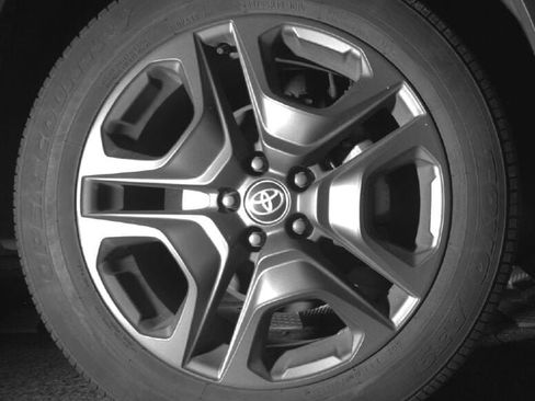 Certified 2024 Toyota RAV4 Adventure AWD/4WD image 39