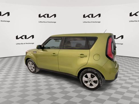 Used 2017 Kia Soul image 6