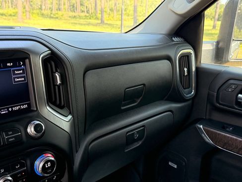 Used 2023 GMC Sierra 2500 Denali w/ Denali Ultimate Package AWD/4WD image 22