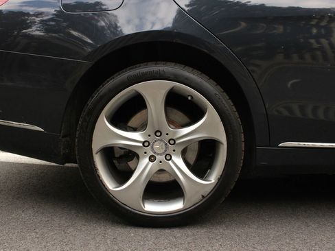 Used 2015 Mercedes-Benz S 550 Sedan image 5