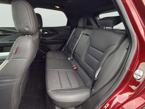 Used 2023 Chevrolet TrailBlazer RS w/ Sun and Liftgate Package image 23