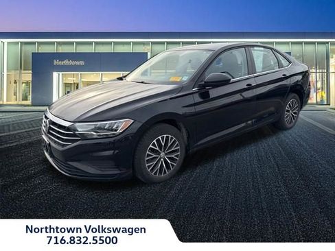 Used 2021 Volkswagen Jetta S w/ Driver Assistance Package FWD image 3