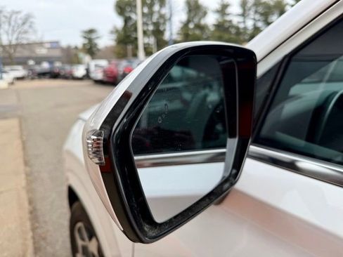 Used 2020 Hyundai Santa Fe SEL AWD/4WD image 9