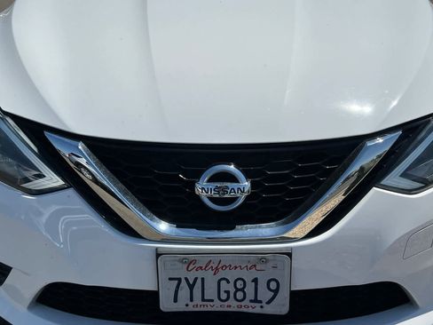 Used 2017 Nissan Sentra SV FWD image 12