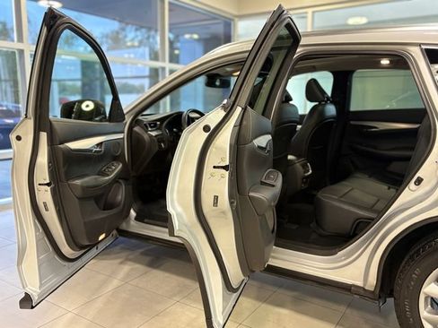 Used 2020 INFINITI QX50 Luxe AWD/4WD image 18