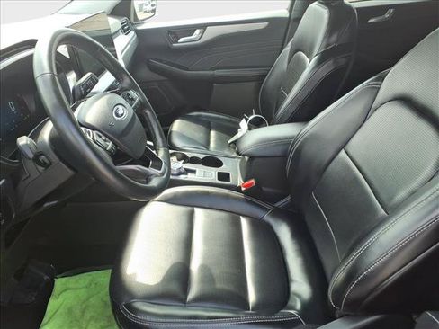 Used 2024 Ford Escape Platinum AWD/4WD image 17