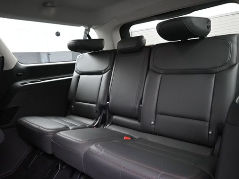 Used 2025 Ford Expedition Max Active image 14