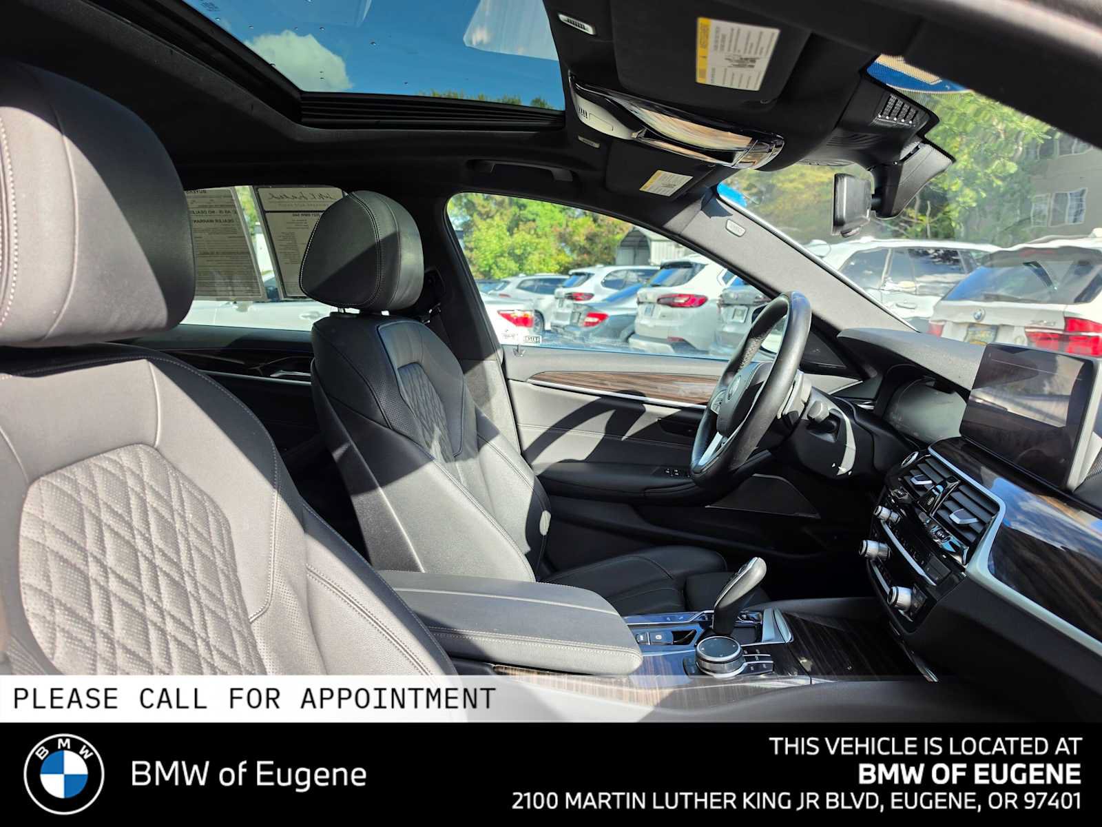 Used 2021 BMW 540i w/ Premium Package RWD image 11