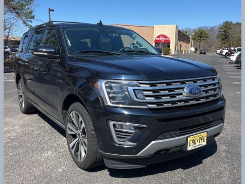 Used 2021 Ford Expedition Limited image 1