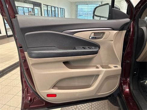 Used 2016 Honda Pilot EX-L image 9