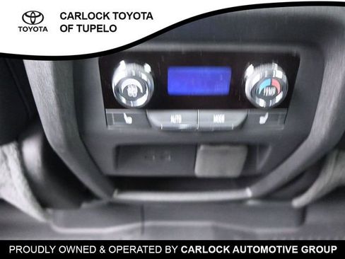 Used 2024 Chevrolet Traverse RS image 24