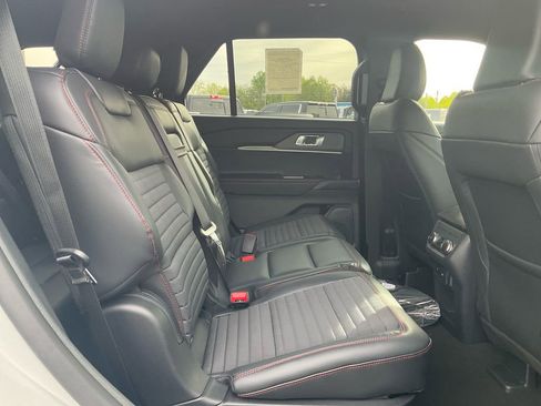 New 2026 Ford Explorer ST-Line RWD image 13