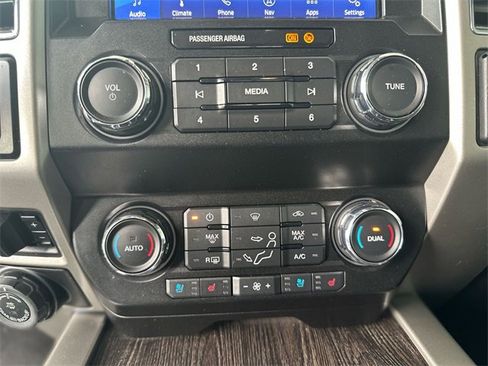 Certified 2020 Ford F250 Lariat image 20