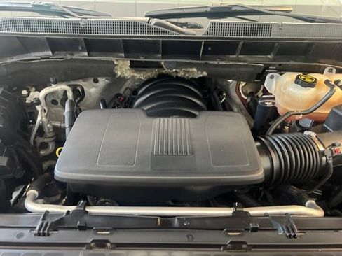 Used 2022 Chevrolet Silverado 1500 LTZ AWD/4WD image 31