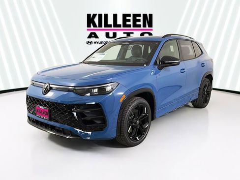 New 2026 Volkswagen Tiguan SE R-Line FWD image 3