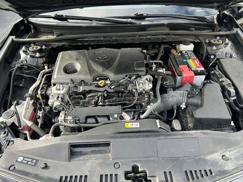 Used 2022 Toyota Camry XSE image 28
