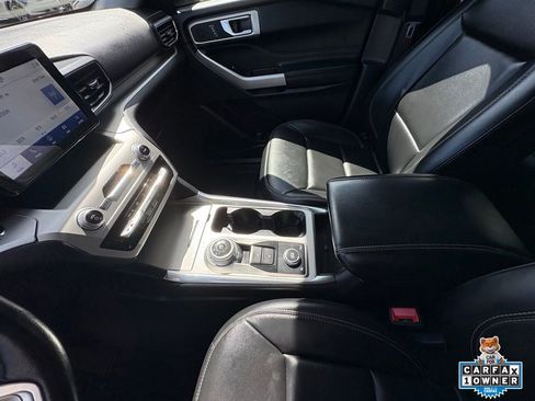 Certified 2022 Ford Explorer XLT w/ Equipment Group 202A AWD/4WD image 23