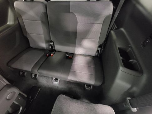 Certified 2023 Chevrolet Traverse LT image 23