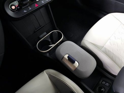 New 2025 MINI Cooper S image 30