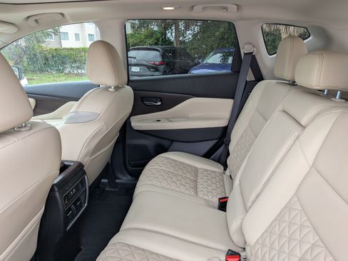 Used 2022 Nissan Murano Platinum w/ Cargo Package AWD/4WD image 15