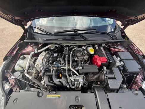 Used 2025 Nissan Sentra SV FWD image 30