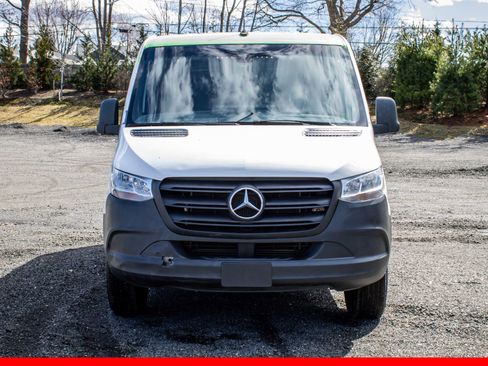 Used 2019 Mercedes-Benz Sprinter 144 w/ Driver Convenience Package image 2